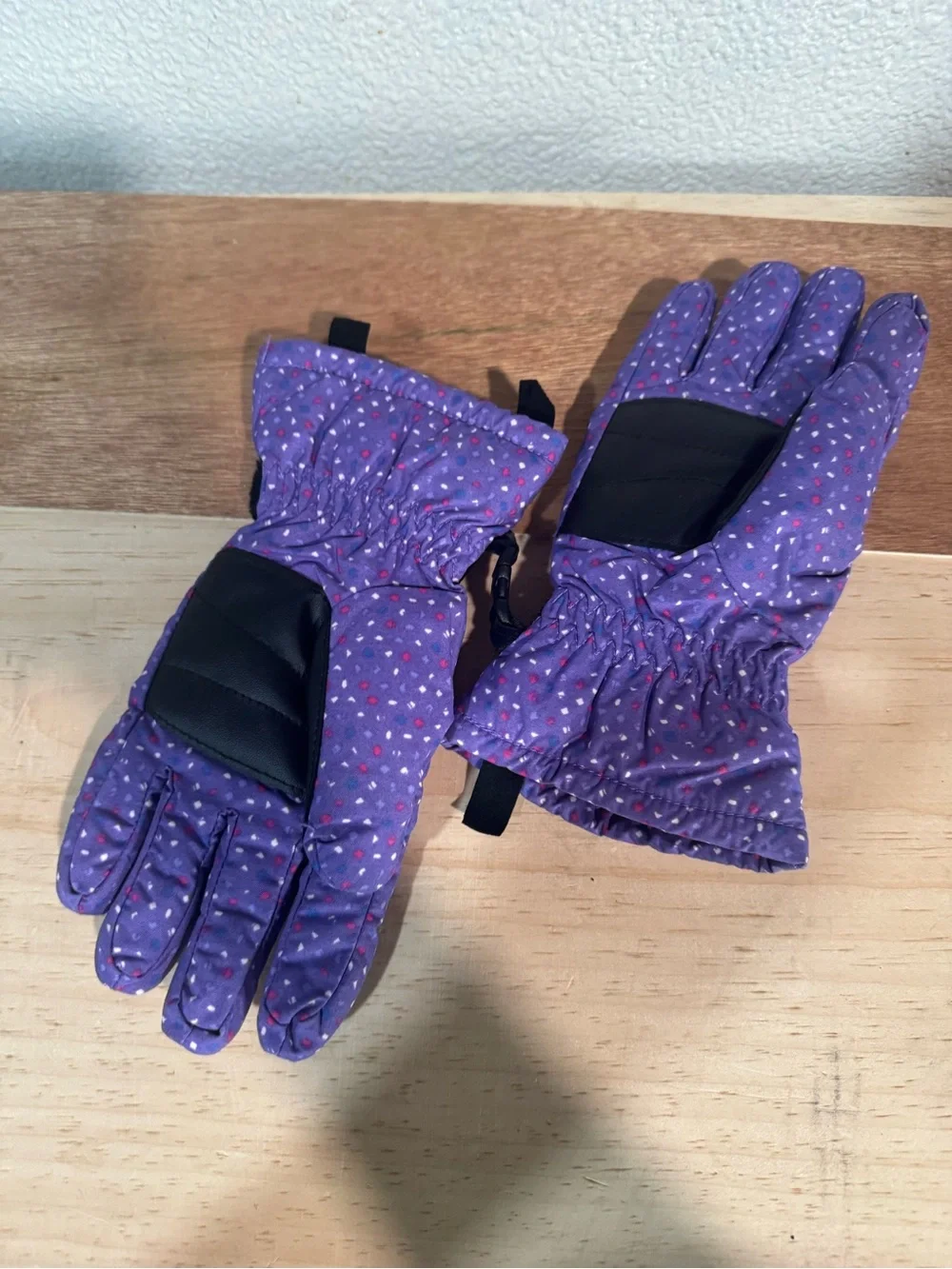 COLUMBIA Purple Dot Quilted Kids Winter Gloves size small